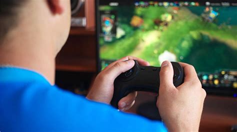 Video games and screen addiction .